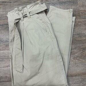 Paper bag pants with belt